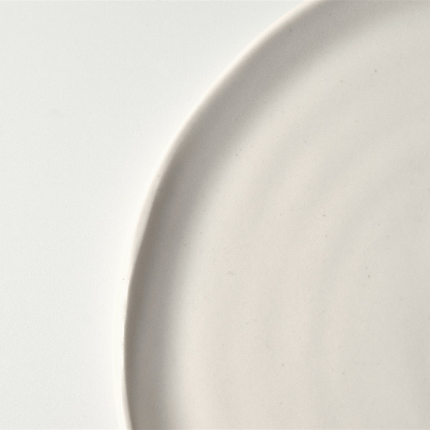 White porcelain flat plate